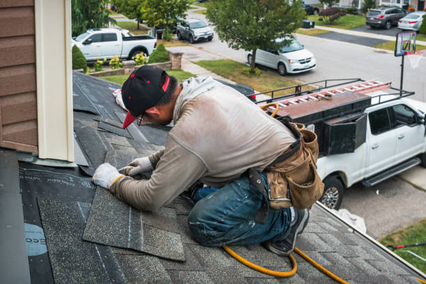 Professional Emergency Roof Repair technician working in Clearwater, MN